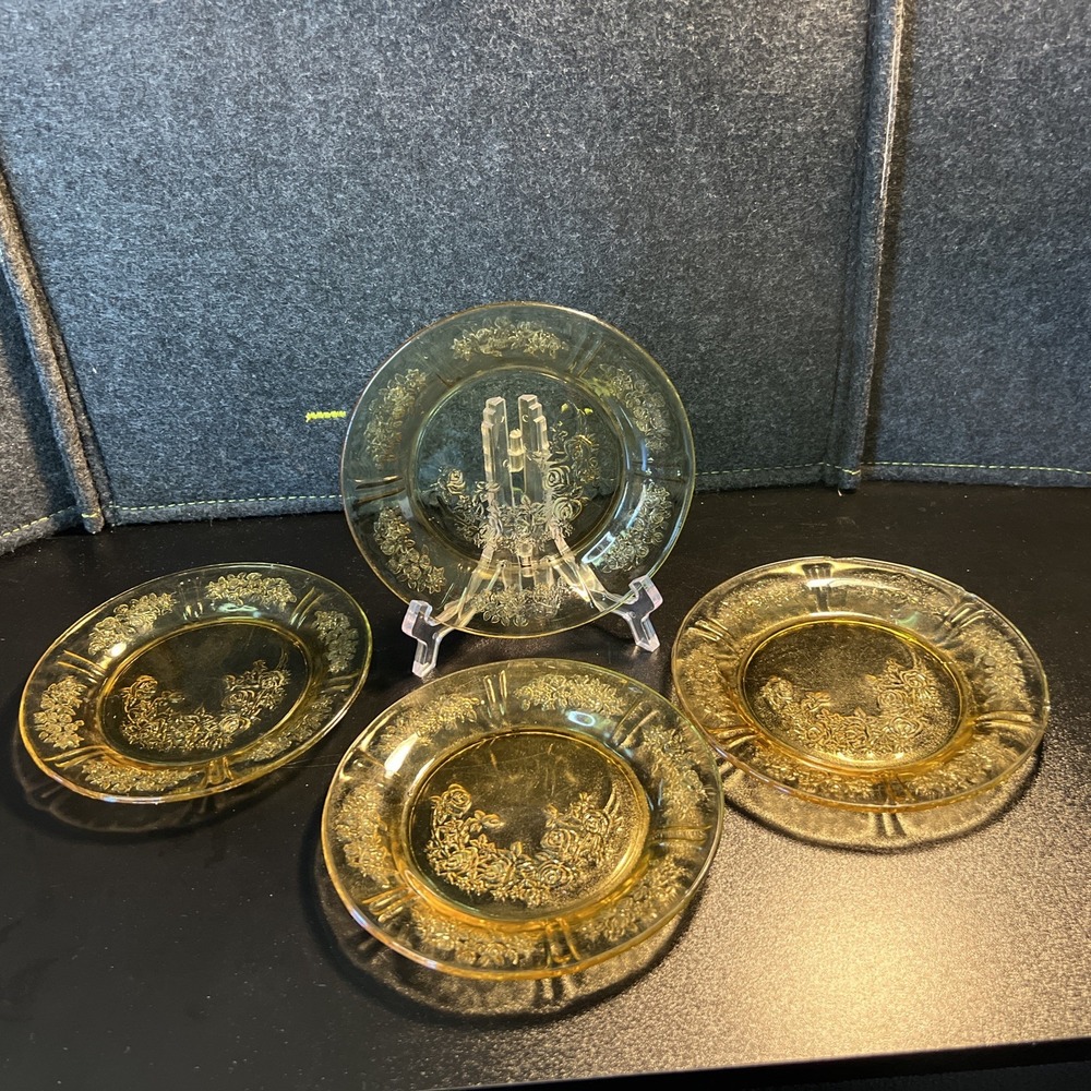 Vtg 1950-60's Mid-Century Federal Glass Sharon Cabbage Rose Dessert 6" Plate